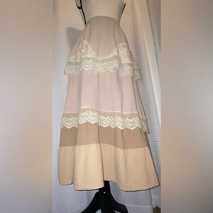 Women’s tiered ruffled maxi skirt cotton lace‎ cottagecore elastic waist Sz S